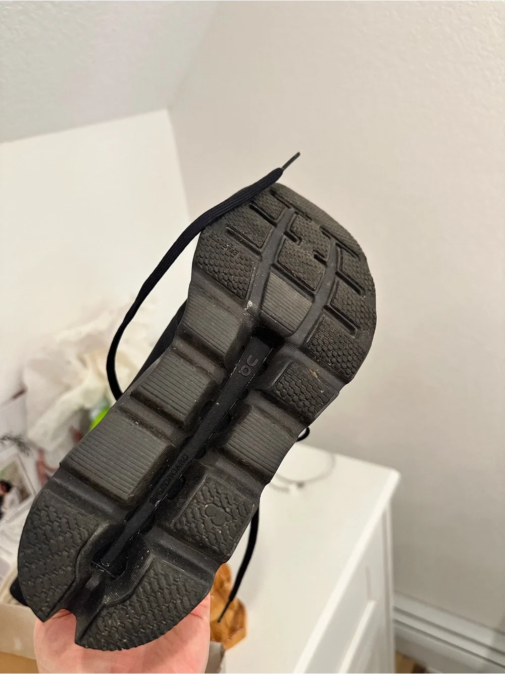 On Running Stratus All-Black Running Shoes